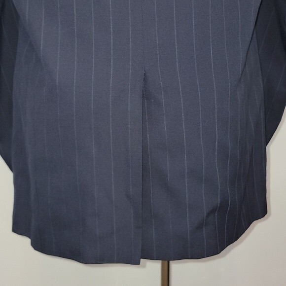 BURBERRY'S Vintage Pinstripe Blazer - Picture 7 of 10